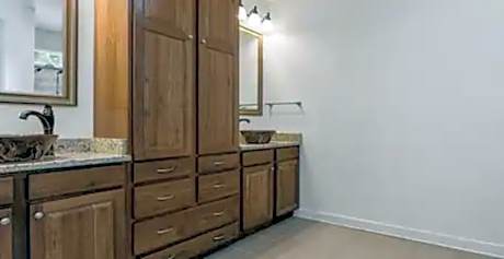 Queen Suite with Two Queen Beds - Accessible/Non-Smoking