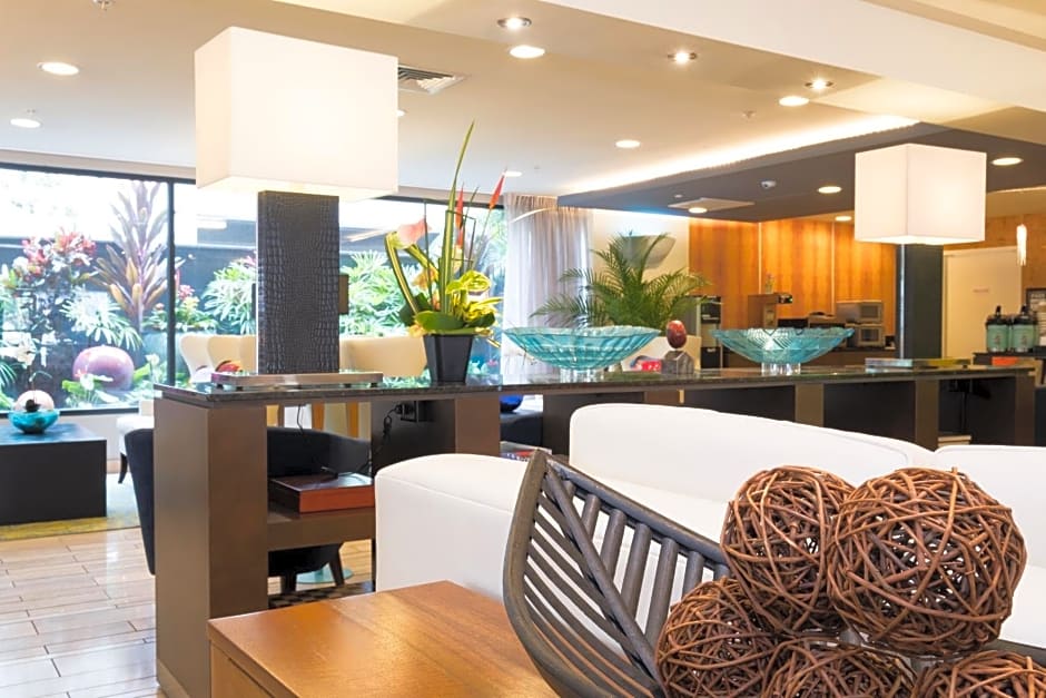 VIVE Hotel Waikiki