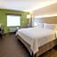 Holiday Inn Express & Suites Ft Myers Beach-Sanibel Gateway