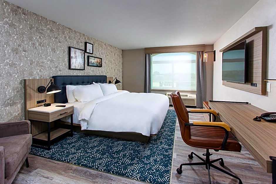 Four Points by Sheraton Appleton