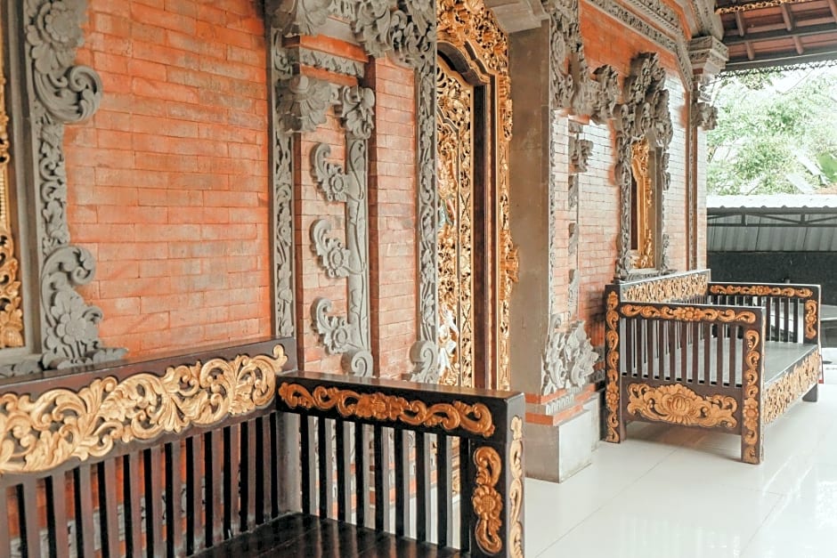 Hotel Diana 2