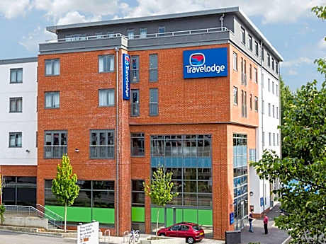 Travelodge Camberley Central