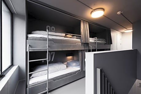 Private 10-Bunk Bed Room