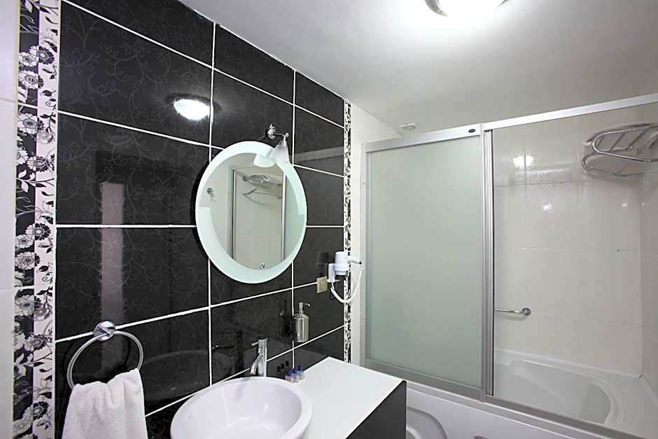 Delfi Hotel Spa & Wellness Center