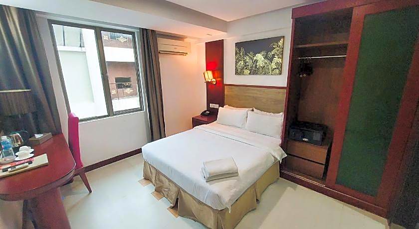 Celyn City Hotel