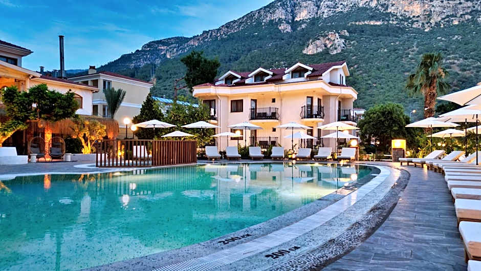 Ata Lagoon Beach Hotel