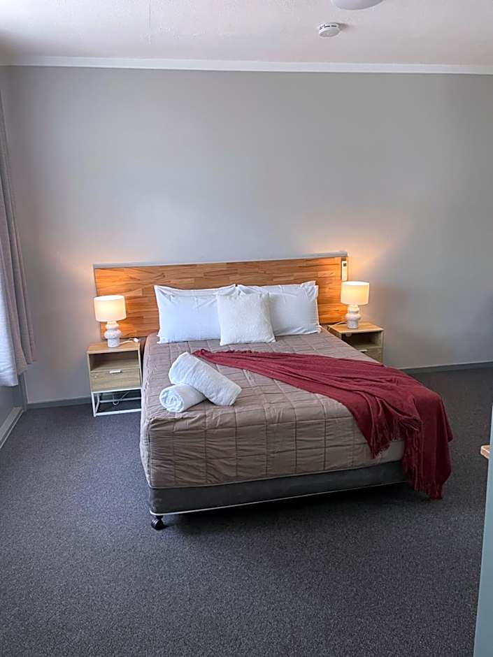 Dawson Motel