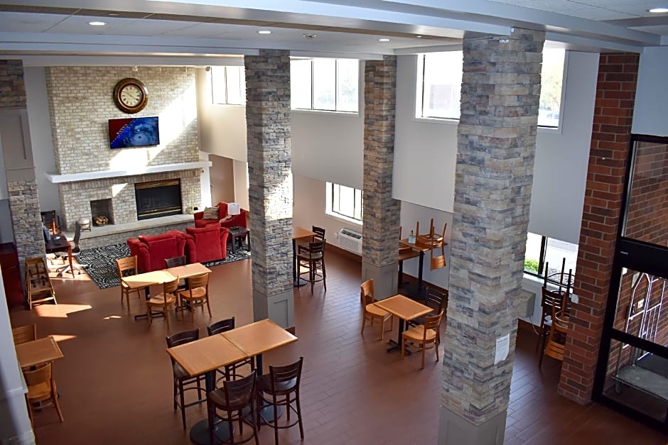 AmericInn by Wyndham Inver Grove Heights Minneapolis