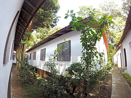 Perhentian Tivoli Inn