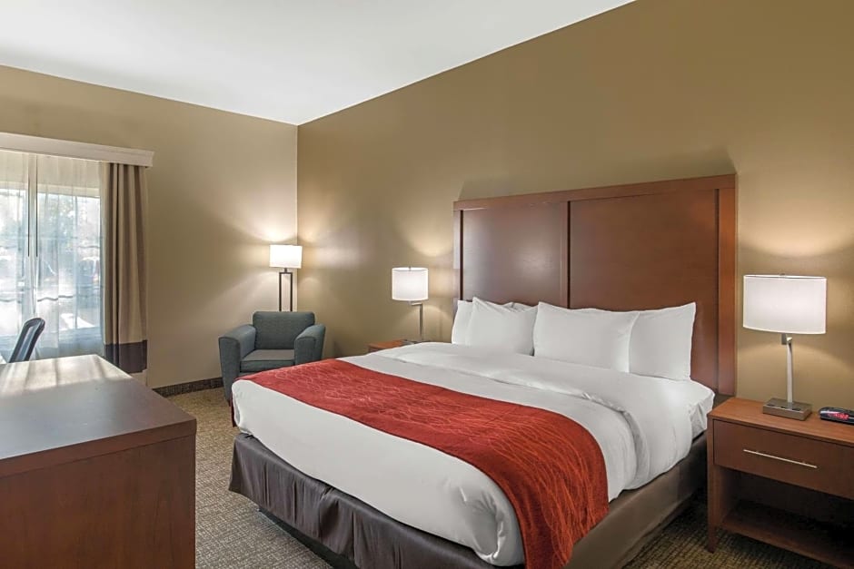 Comfort Inn & Suites Cedar Hill Duncanville