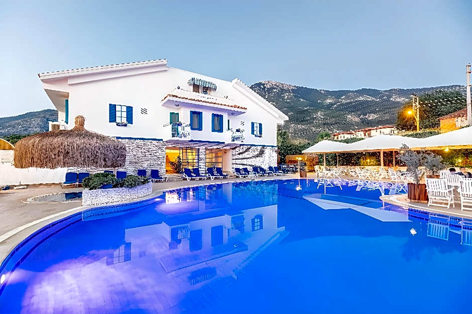 Monta Verde Hotel & Villas
