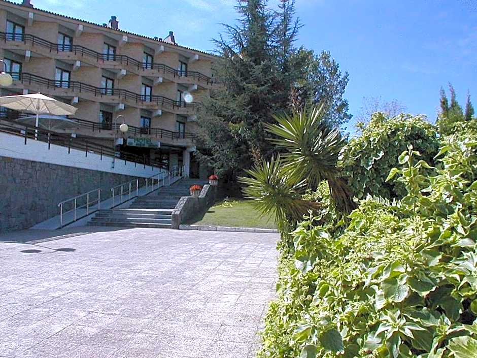 Hotel Rey Sancho Ramírez