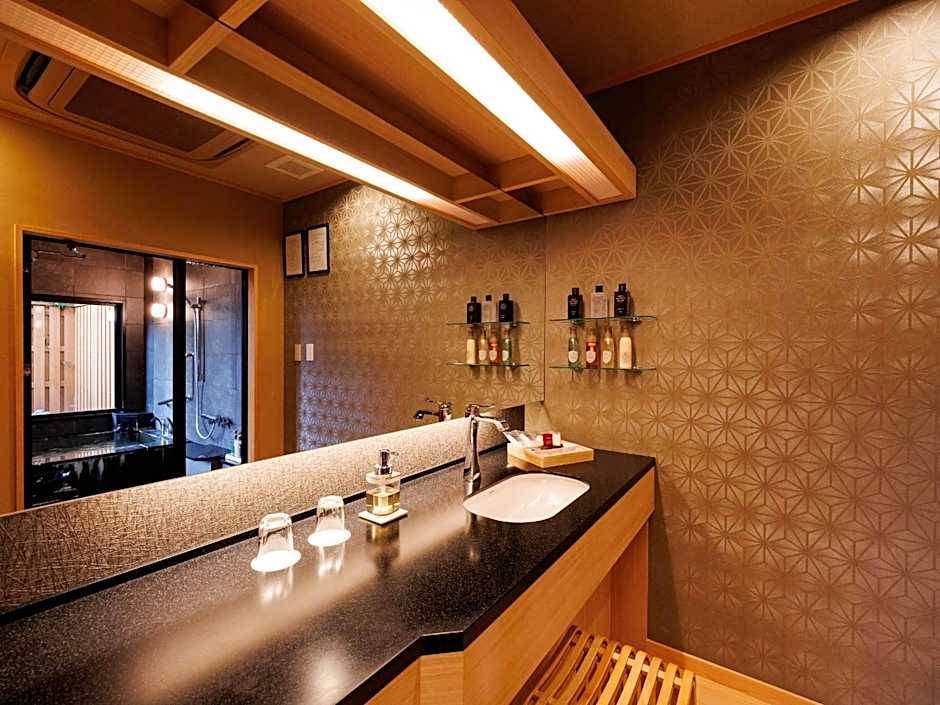 Suwa Grand Shrine Kameya Inn