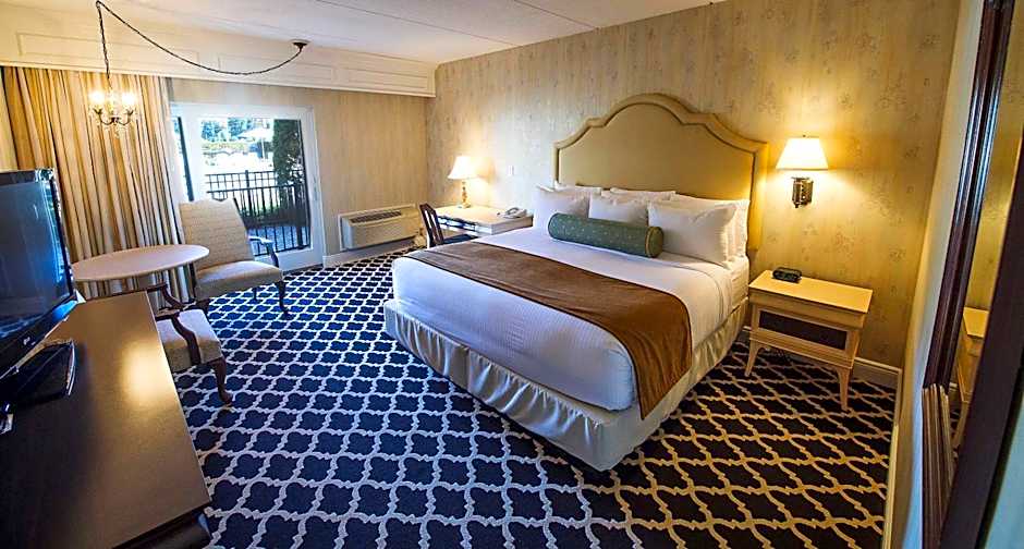 Molly Pitcher Inn