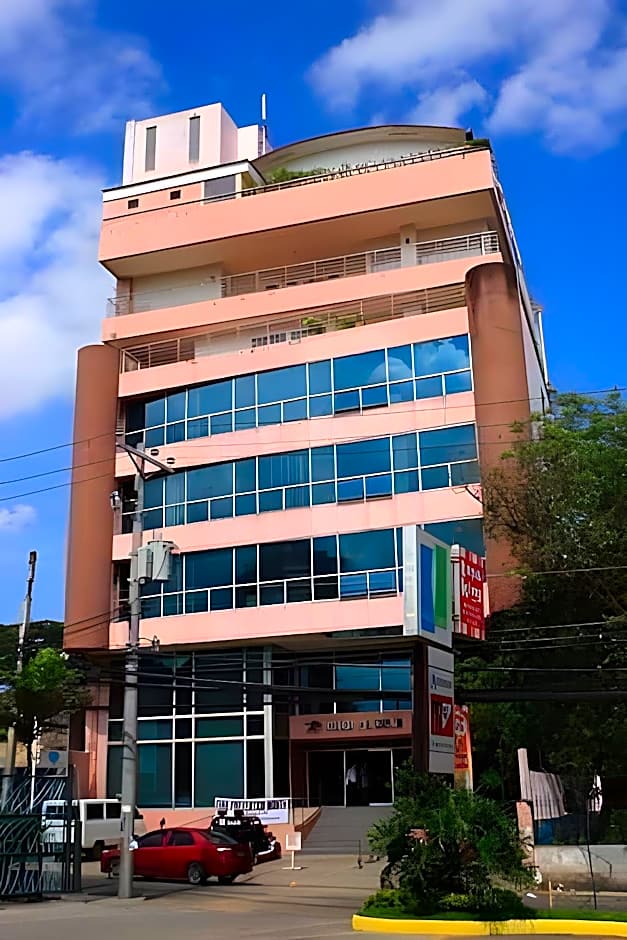 NS Royal Hotel