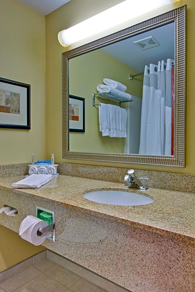 Holiday Inn Express Sault Ste Marie By IHG