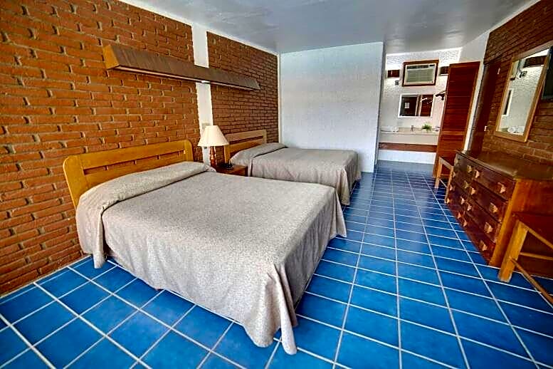 Hotel Plaza Palmas