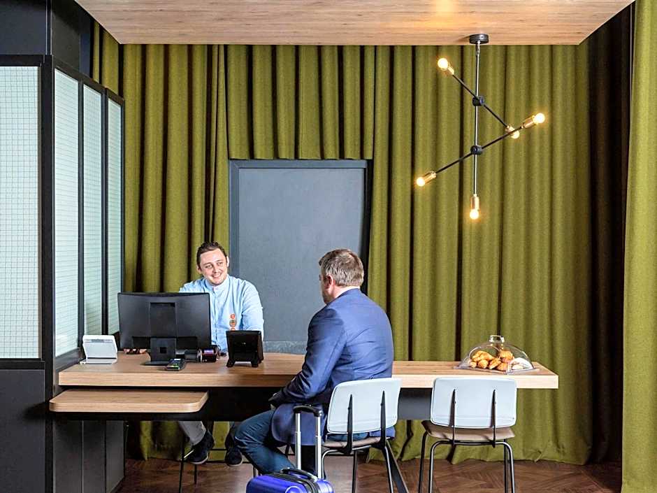 Aparthotel Adagio access Palaiseau Saclay
