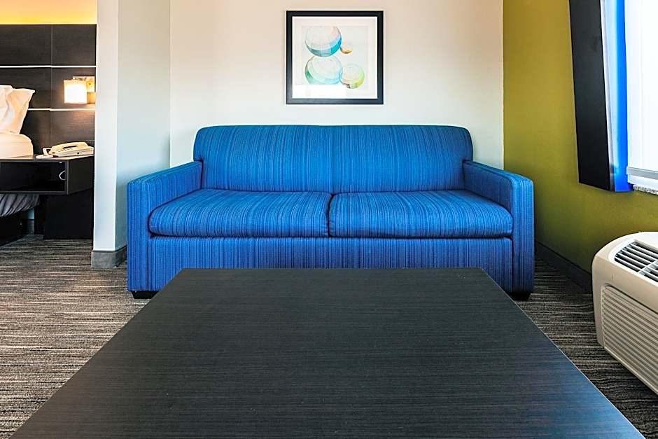 Holiday Inn Express Hotel & Suites Hamburg By IHG