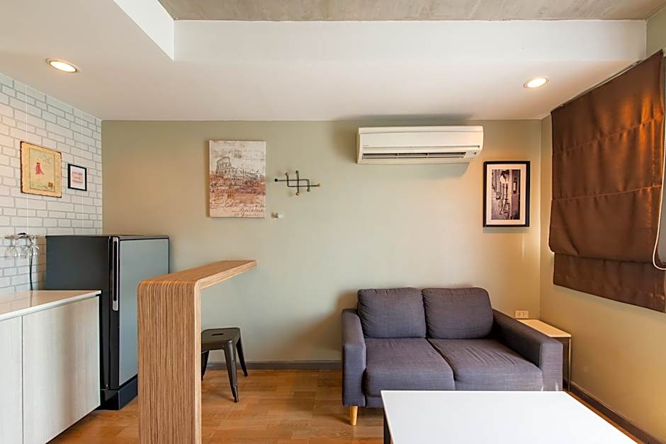 BB House Mini Suite Hotel