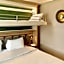 Campanile Les Ulis Hotel