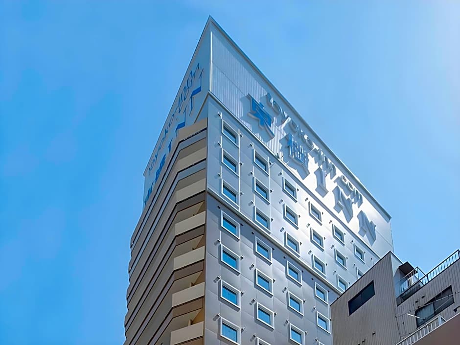 Toyoko Inn Tokyo Shinjuku-gyoemmae-eki 3-ban Deguchi