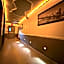 Umbrella Hotel Bronx
