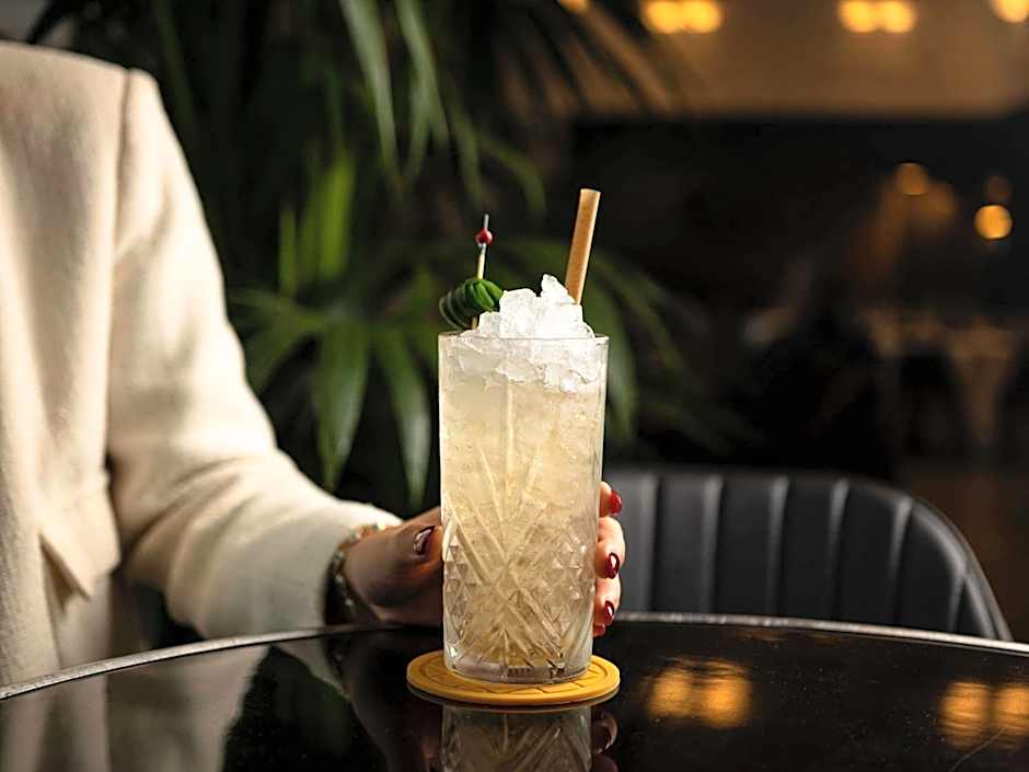 Molitor Paris - MGallery by Sofitel
