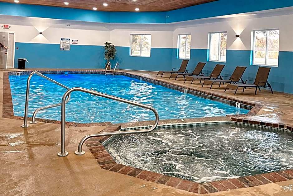 Super 8 by Wyndham Escanaba