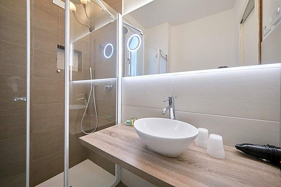 Front Lake Apartment Bardolino