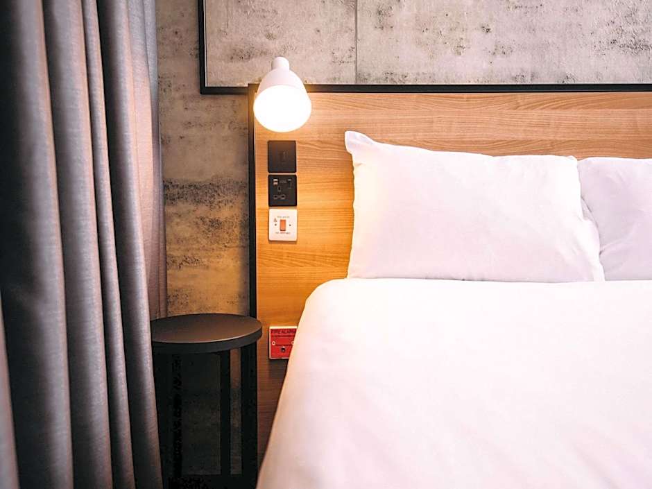 Ibis Belfast City Centre