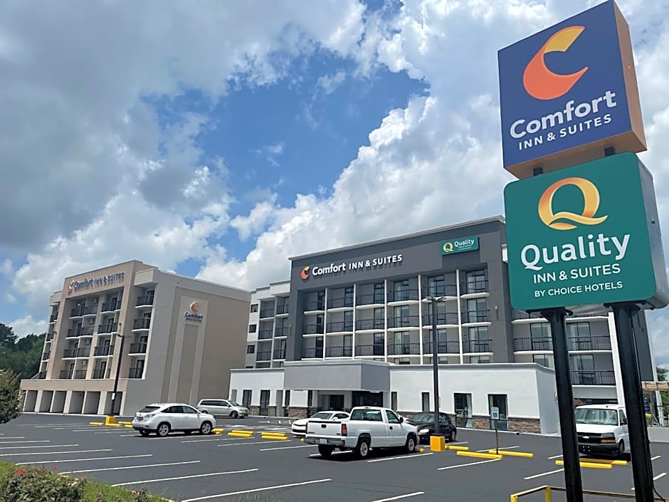 Quality Inn & Suites Spring Lake - Fayetteville near Fort Bragg