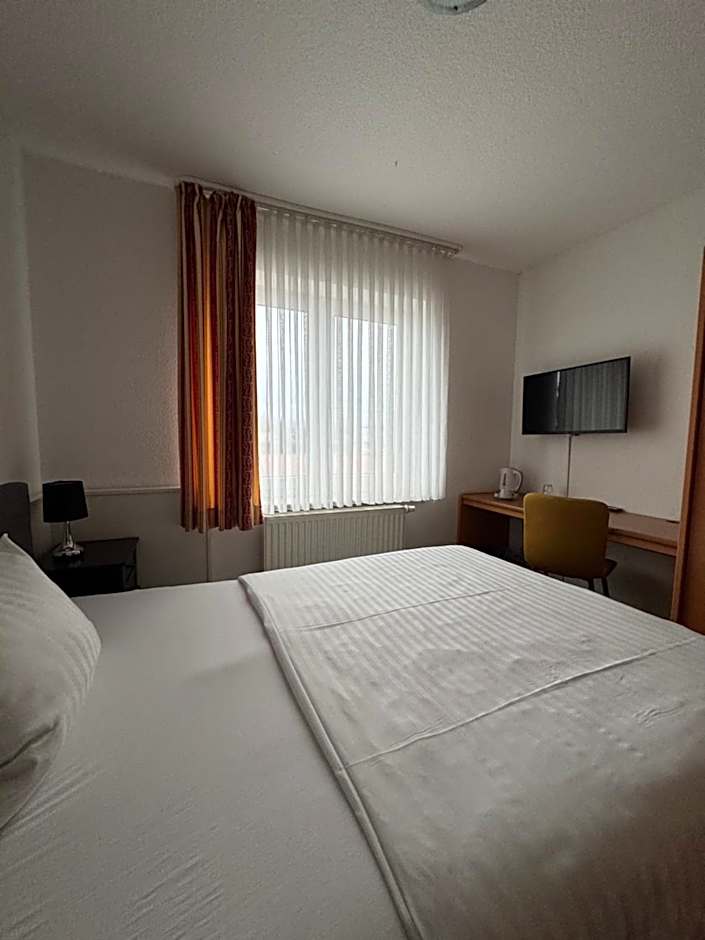 DUA Hotel