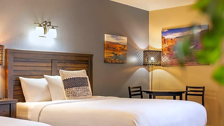 Ticaboo Lodge Lake Powell