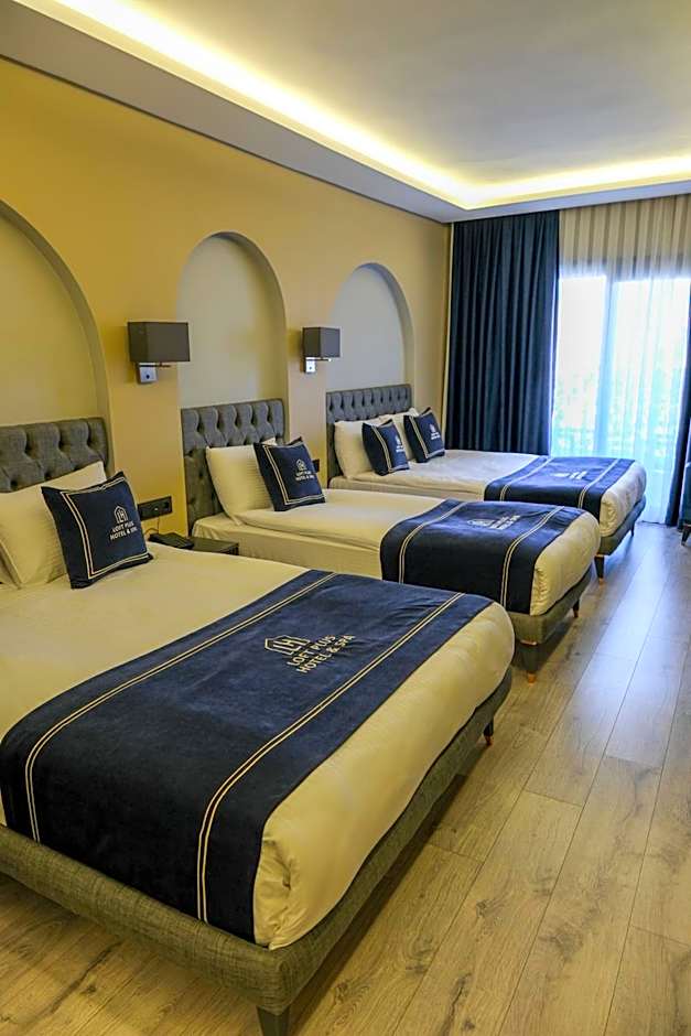 Plus Hotel & Private Transportation İstanbul Airport-By Loft