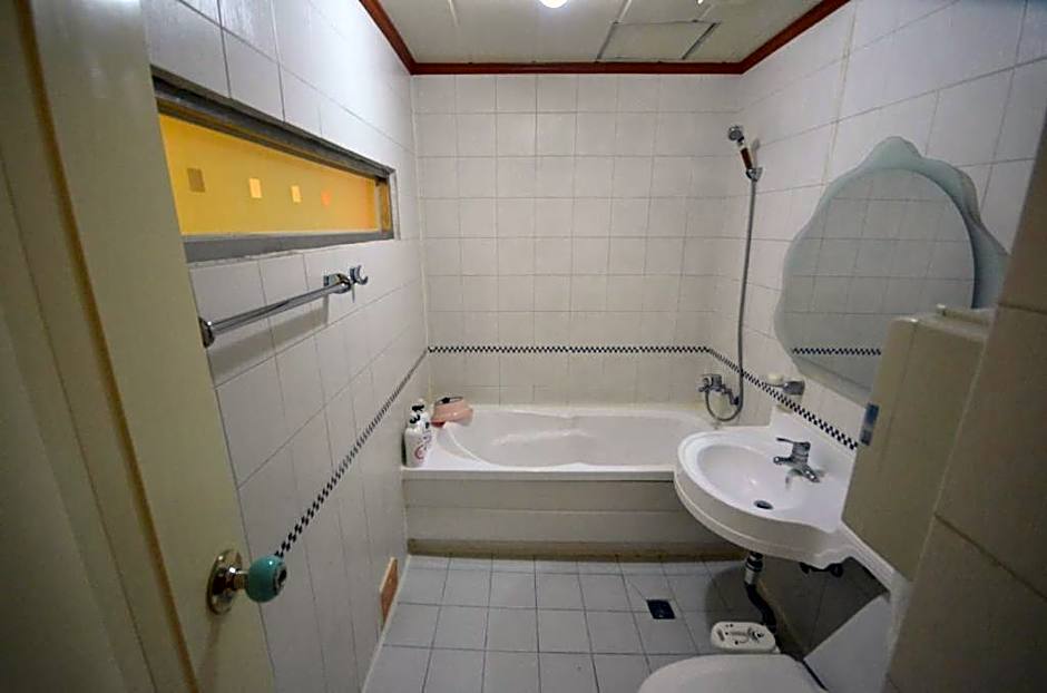 Jeonju Cherevill Motel