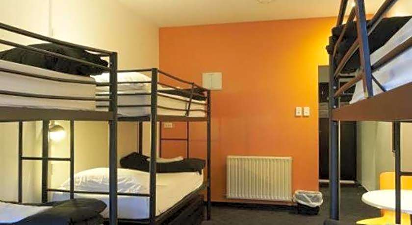 Base Backpackers Queenstown
