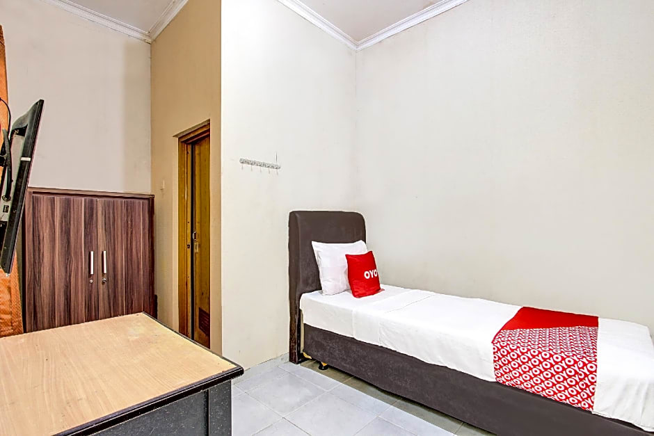 OYO 92511 Griya Dias Syariah