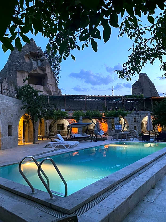 Seven Rock Cave Hotel