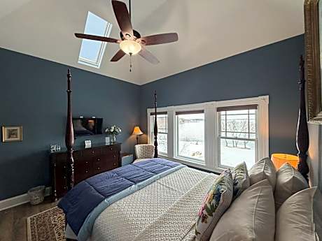 Queen Suite with Sea View