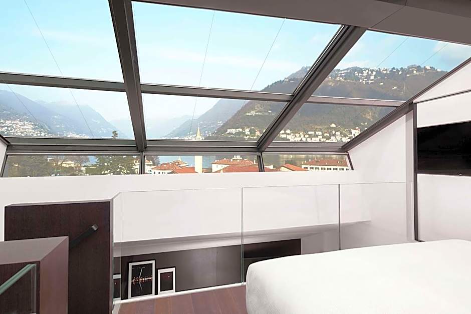 Hilton Lake Como