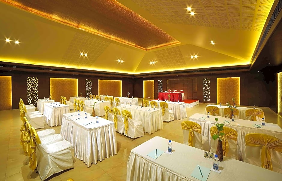 Uday Samudra Leisure Beach Hotel