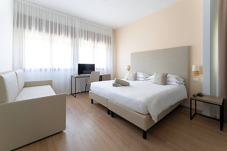 Hotel Excelsior