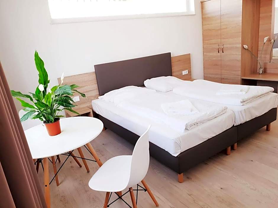 Photo 1 of 35 of Hotel Rodgau