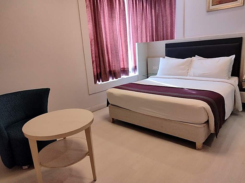 Sarovar Portico Naraina Delhi