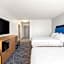 Hampton Inn & Suites New Castle