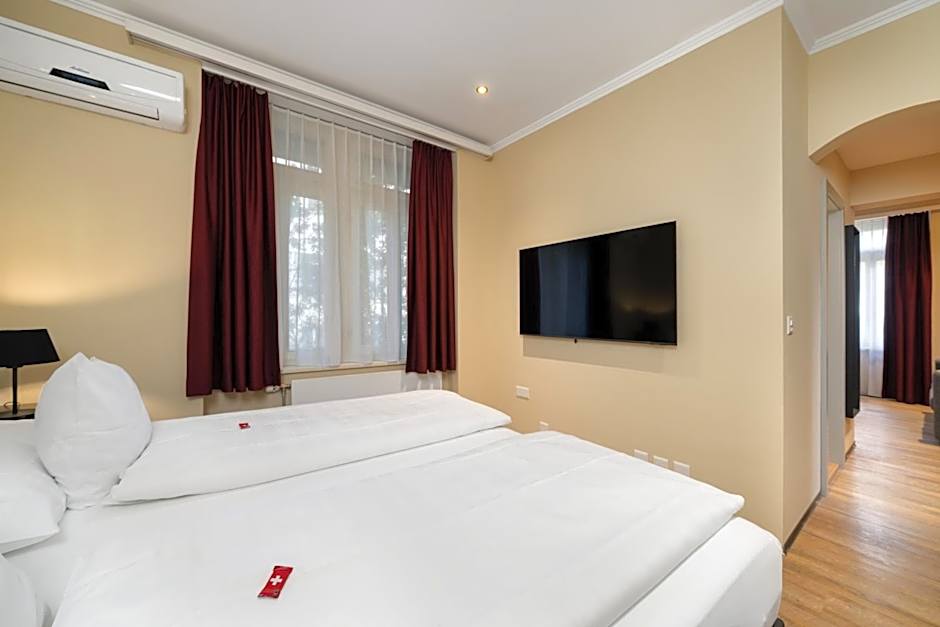 Swiss Inn & Apartments