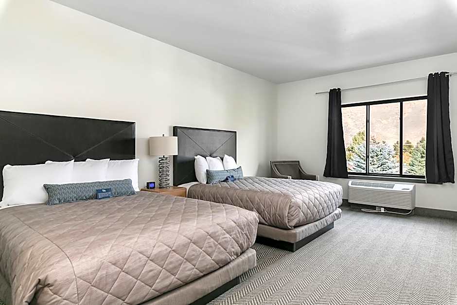Silver Creek Hotel