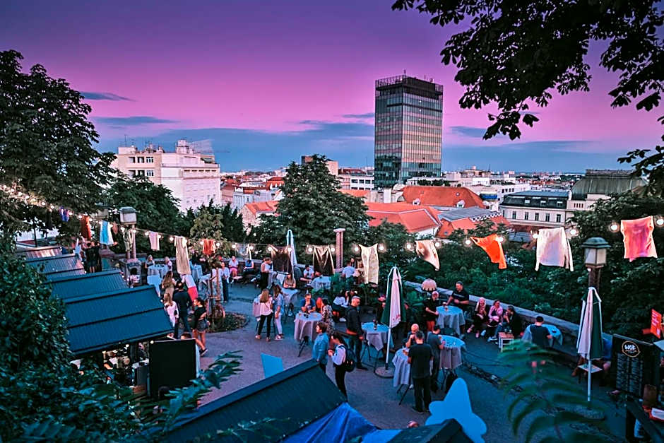 Stellar Boutique Modules by Maistra City Vibes