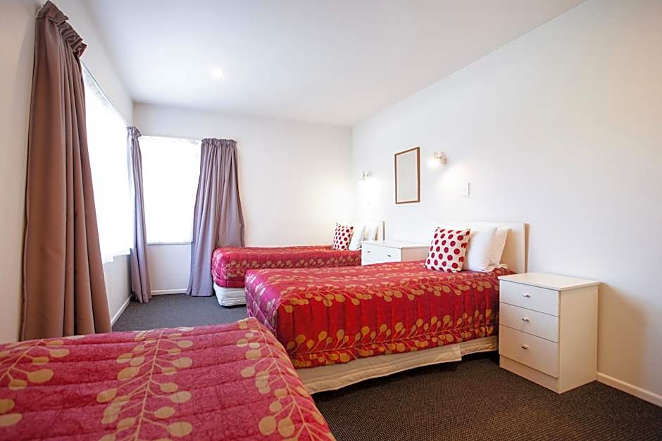 Casino Court Motor Lodge